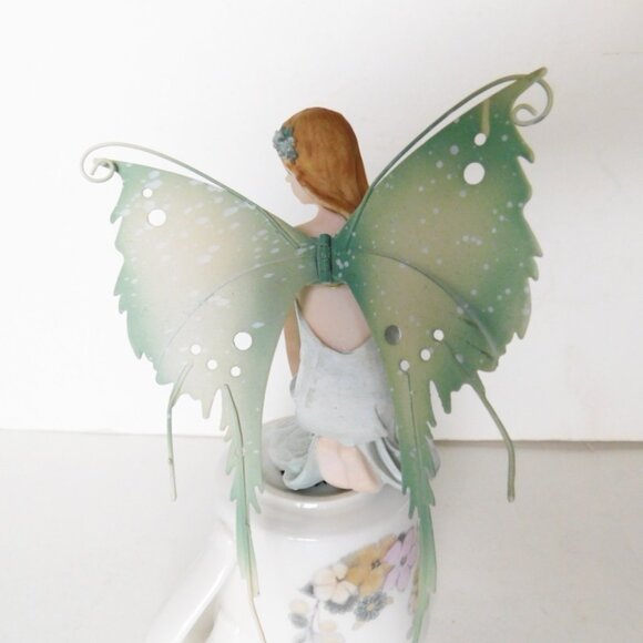 Elbygifts seated blue faerie VGU - Picture 4 of 6